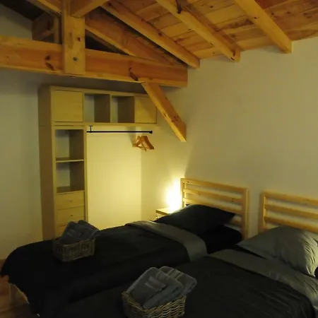 Le Chene Couche Bed and Breakfast *